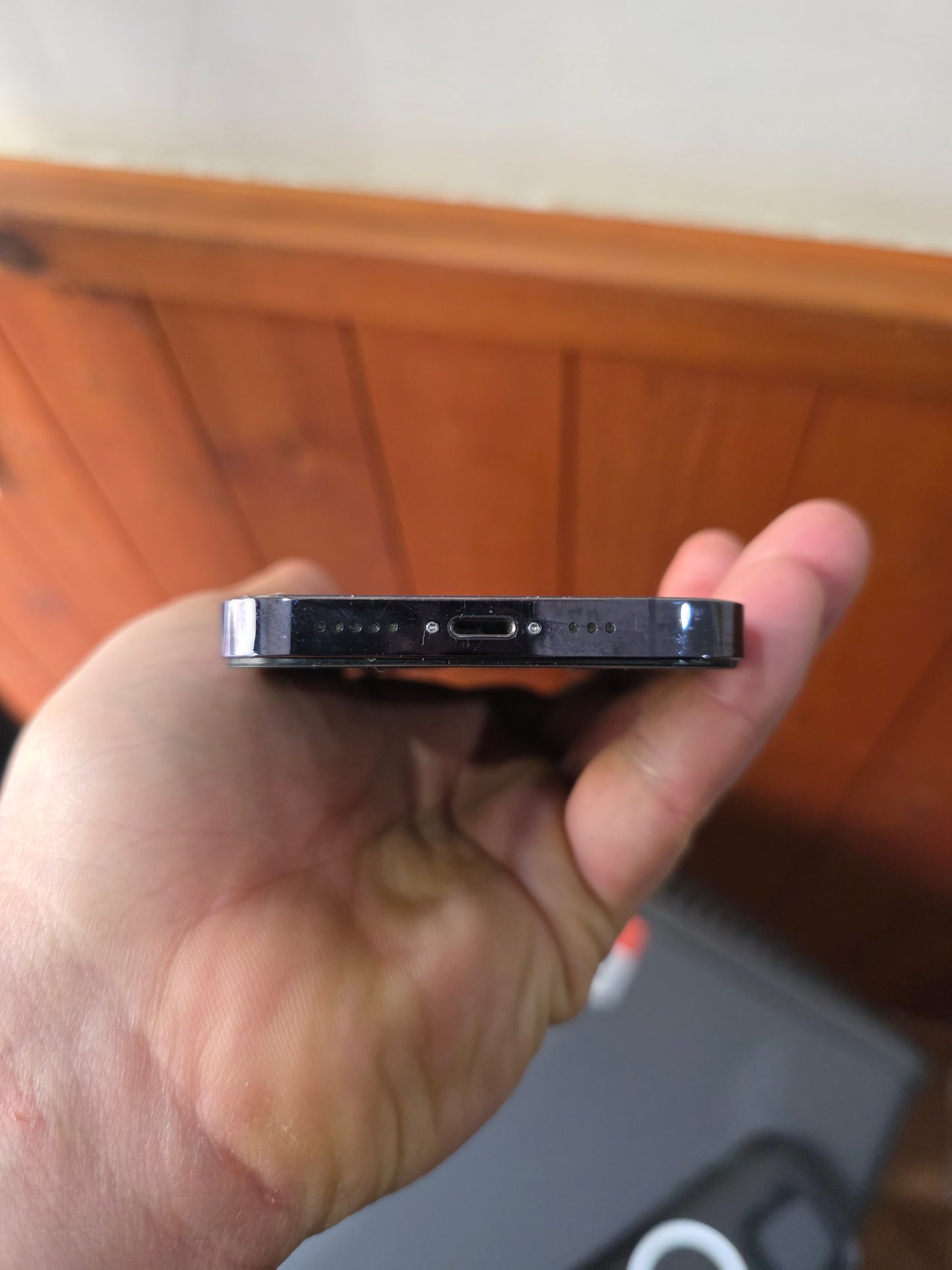iPhone 14 Pro 256GB Viola Scuro Ricondizionato